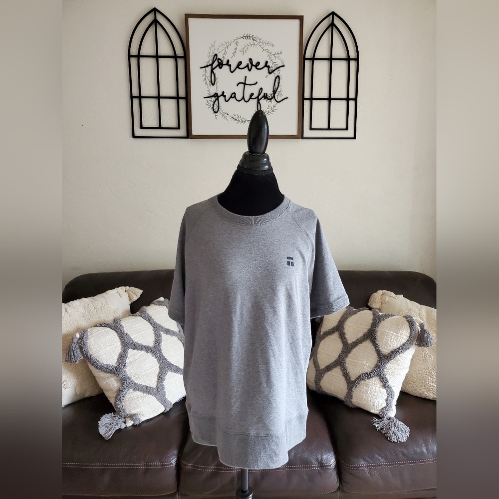 Tommy John The Go Anywhere Collection Gray Short Sleeve Sweatshirt Size L Boho